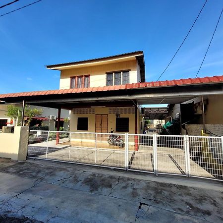 Pangkor Homestay Pekan Pangkor ภายนอก รูปภาพ